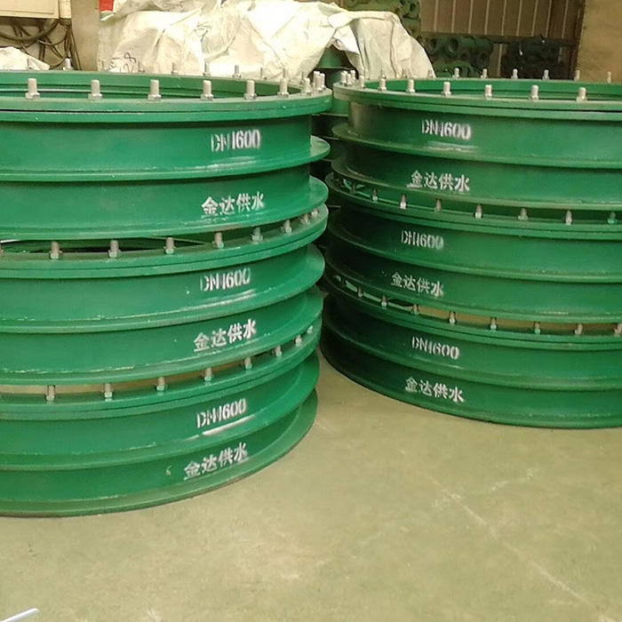 建消防水池必須要用柔性防水套管